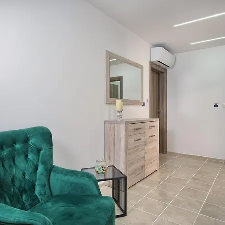 Apartamento Nina Trogir